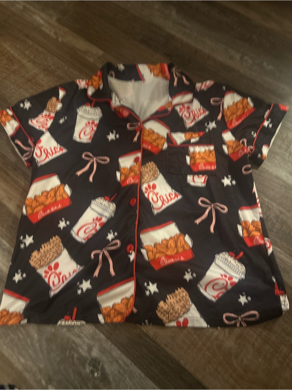 Tik tok favorite Chick-fil-A black & Red woman’s Pajama top M